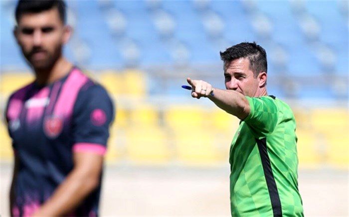 اوسمار ویرا: این جام جهانی علیه ایران پنالتی گرفته نخواهد شد