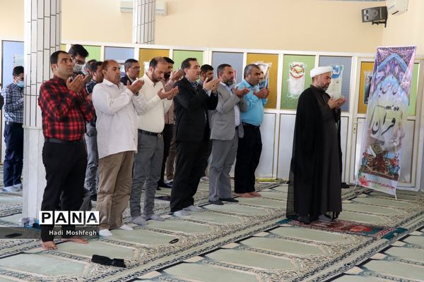 نشست‌ مدیران و کارشناسان کانون‌های فرهنگی تربیتی قطب جنوب فارس