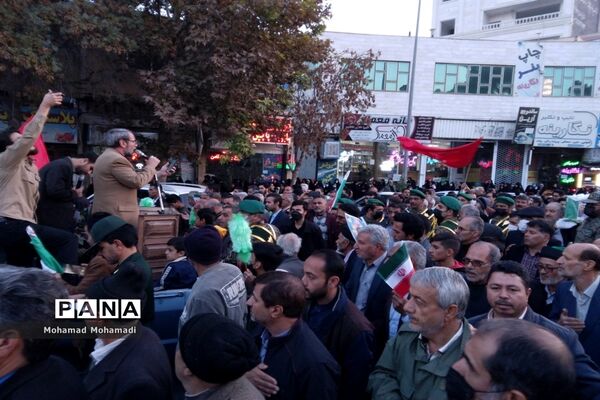 تشییع باشکوه شهید بسیجی مدافع امنیت حسن براتی در کاشمر