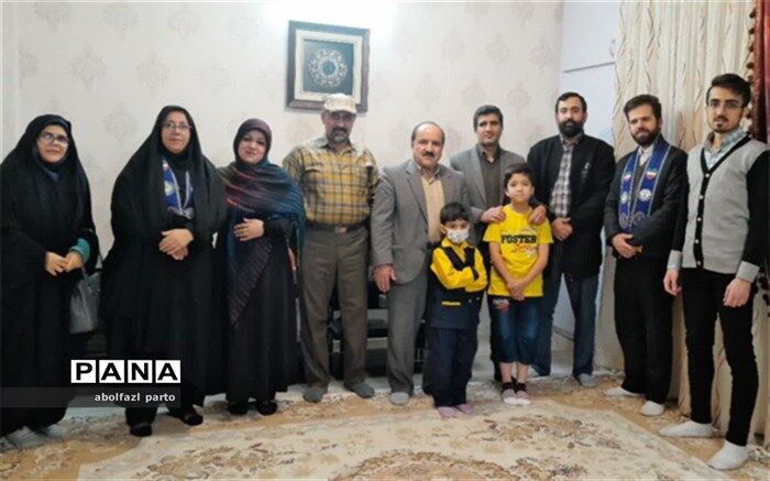 معرفی شهدا به عنوان الگوهای تمدن ساز و انقلابی از نیازهای ضروری نسل امروز است