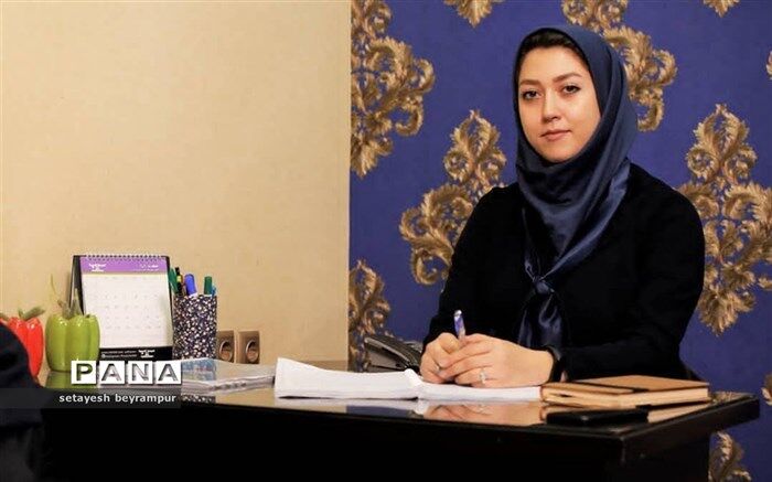 ترس یک احساس طبیعی است؛ خودتان را بی‌قید و شرط بپذیرید