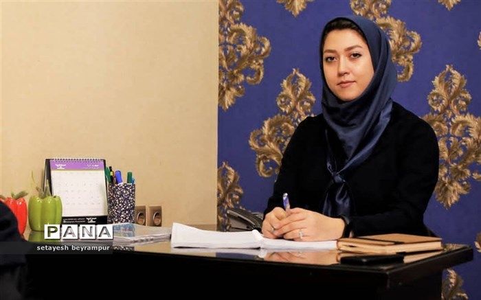 ترس یک احساس طبیعی است؛ خودتان را بی‌قید و شرط بپذیرید