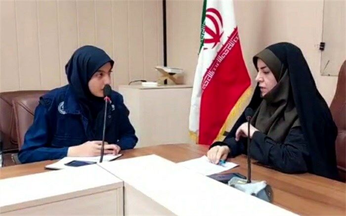 شورای دانش‌آموزی‌ نماد مسئولیت‌پذیری و مشارکت‌جویی در جامعه است