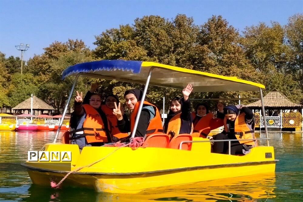 اردوی‌ دانش‌آموزان دبیرستان قلم چی ناحیه سه کرج