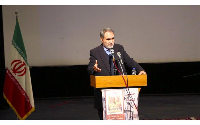 ۴۳ درصد اردبیلی‌ها روزانه نیم ساعت مطالعه می‌کنند