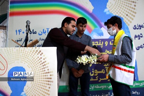 برگزاری انتخابات شورای دانش‌آموزی در زنجان