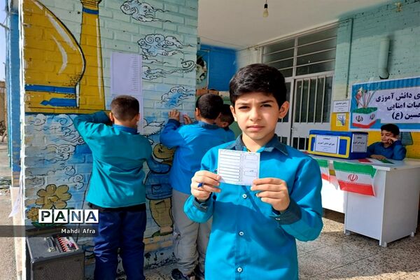 برگزاری انتخابات شوراهای دانش‌آموزی در مدارس شهرستان بهبهان