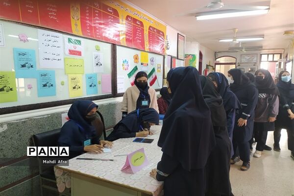 برگزاری انتخابات شوراهای دانش‌آموزی در مدارس شهرستان بهبهان