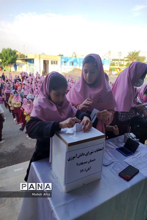 برگزاری انتخابات شوراهای دانش‌آموزی در مدارس شهرستان بهبهان