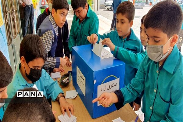 برگزاری انتخابات شوراهای دانش‌آموزی در مدارس شهرستان بهبهان