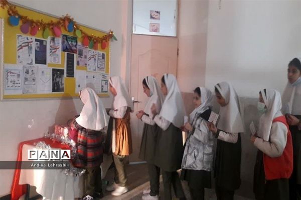 انتخابات شورای دانش‌آموزی درآموزشگاه الله اکبر اسلامشهر