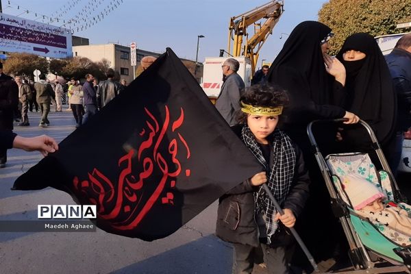 مراسم تشییع پیکر شهید حسن براتی در مشهد مقدس