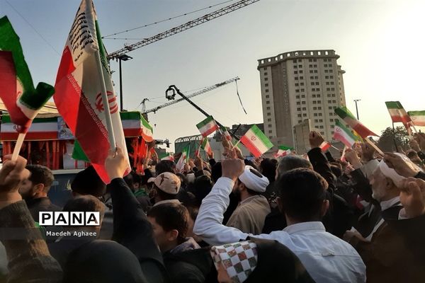 مراسم تشییع پیکر شهید حسن براتی در مشهد مقدس