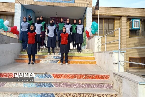 افتتاحیه المپیاد ورزشی درون مدرسه‌ای در مدرسه حجاب
