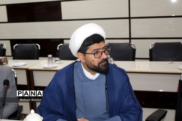 دومین نشست کمیته استانی مانور سراسری  زلزله و ایمنی  سازمان دانش‌آموزی استان بوشهر