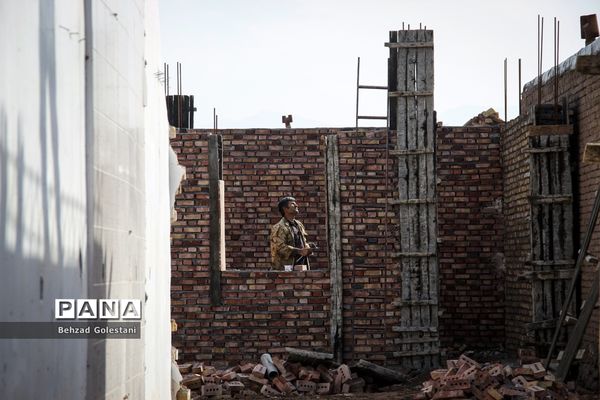 عملیات بازسازی و احداث واحدهای مسکونی مناطق زلزله زده خوی