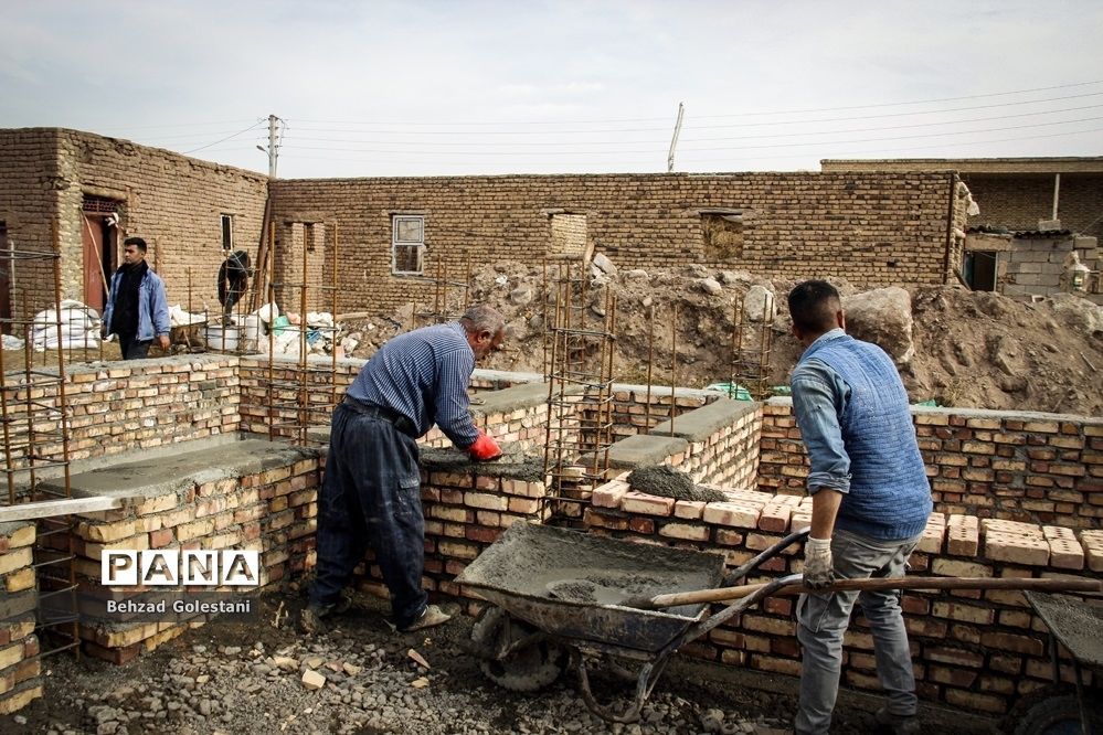 عملیات بازسازی و احداث واحدهای مسکونی مناطق زلزله زده خوی