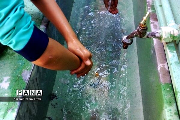 آموزش آداب نماز و برگزاری آن در مدرسه ابتدایی سما ۲ رودهن
