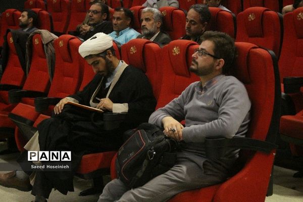 دومین کارگاه آموزش هنرهای نمایشی و تئاتر ویژه معلمان در قم