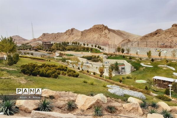 اردوی دانش‌آموزان شاهد رضویان قم در باغ پرندگان