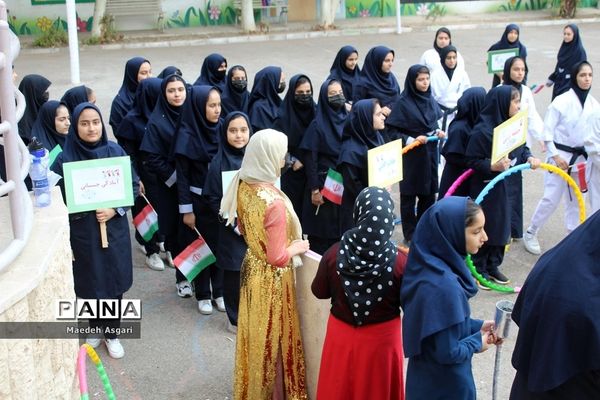 برگزاری المپیاد ورزشی درون مدرسه‌ای در دبیرستان شهید‌خدابخشی قم