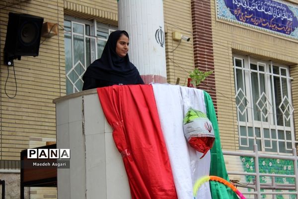 برگزاری المپیاد ورزشی درون مدرسه‌ای در دبیرستان شهید‌خدابخشی قم