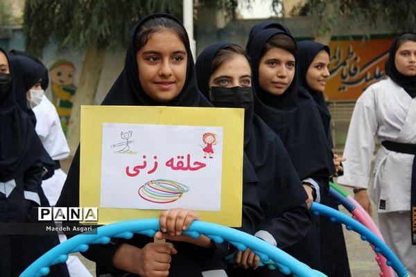 برگزاری المپیاد ورزشی درون مدرسه‌ای در دبیرستان شهید‌خدابخشی قم