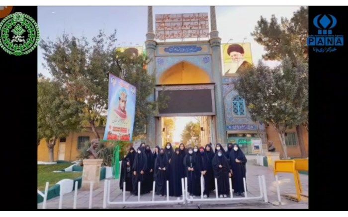 بازدید دانش‌آموزان دبیرستان شاهد رضویان قم از نمایشگاه کتاب دفاع مقدس/فیلم