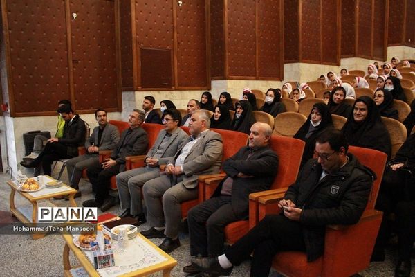 هشتمین دوره هفته مبارزه با اعتیاد و آسیب‌های اجتماعی در زنجان