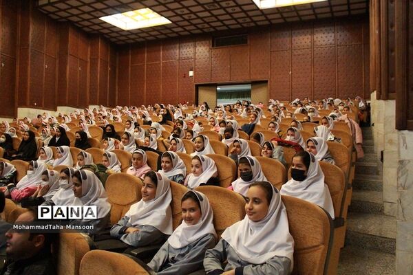 هشتمین دوره هفته مبارزه با اعتیاد و آسیب‌های اجتماعی در زنجان