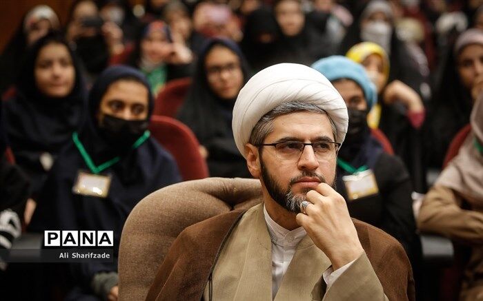 پویش «هیس‌طوری» با مشارکت دانش‌آموزان، بزرگترین پویش کتابخوانی کشور می‌شود