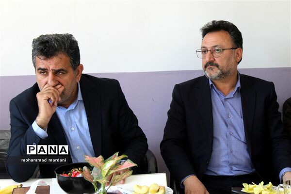 حضور سرزده نماینده مجلس شورای اسلامی از مدارس ناحیه دو ساری