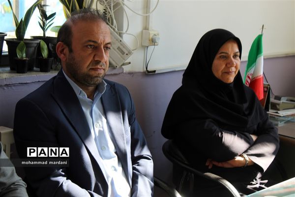 حضور سرزده نماینده مجلس شورای اسلامی از مدارس ناحیه دو ساری