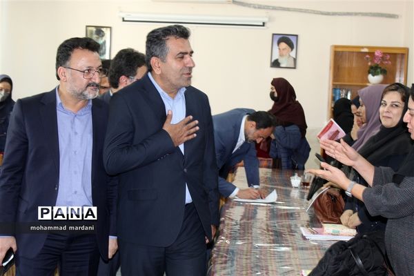 حضور سرزده نماینده مجلس شورای اسلامی از مدارس ناحیه دو ساری