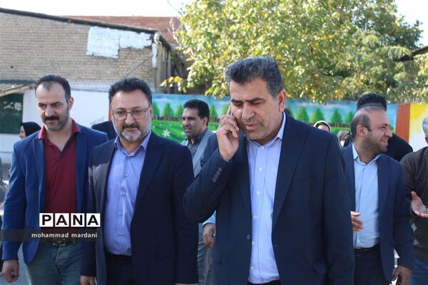 حضور سرزده نماینده مجلس شورای اسلامی از مدارس ناحیه دو ساری