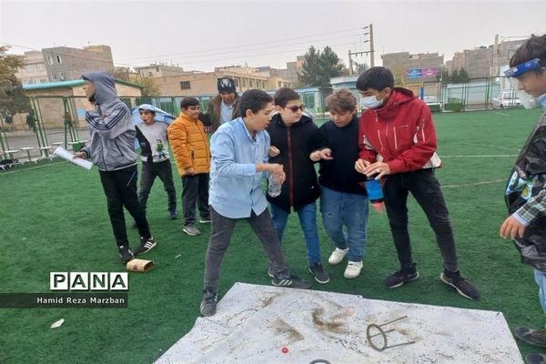 برگزاری جشنواره پرتاپ موشک در آموزشگاه شهید‌کاظمی اسلامشهر