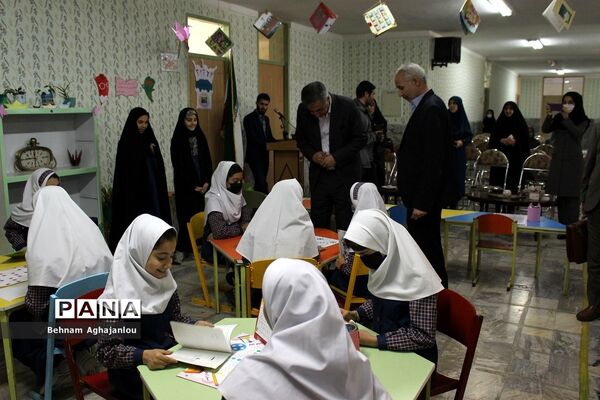 افتتاح کتابخانه کلاسی با عنوان «یار مهربان» در زنجان