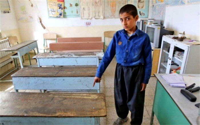 بانک‌ها در قالب مسئولیت اجتماعی به نوسازی مدارس کمک کنند