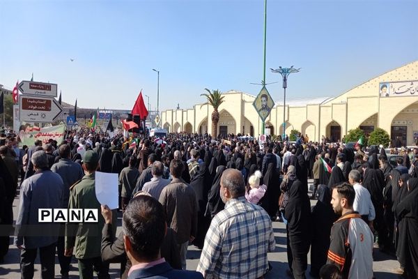 مراسم تشییع شهدای مدافع امنیت در اصفهان