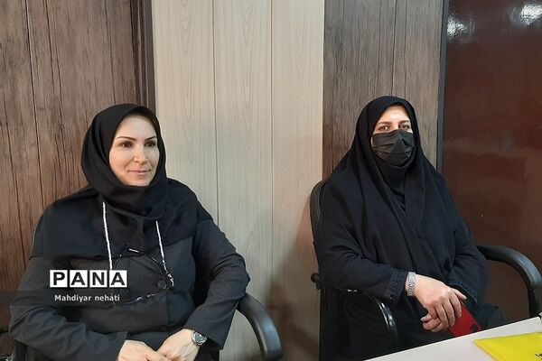 برگزاری شورای تخصصی موسسان مدارس غیردولتی قطب ۵ شرق تهران در رودهن