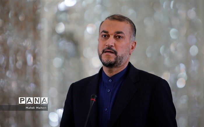 دیدار معاون وزیر خارجه ارمنستان با وزیر امور خارجه ایران