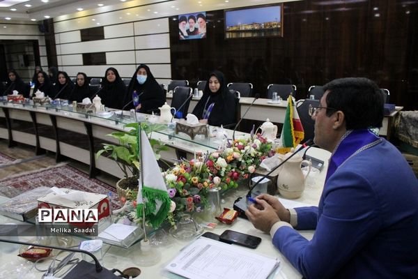 نشست مسئولان سازمان دانش‌آموزی استان بوشهر