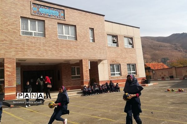 برگزاری المپیاد ورزشی درون مدرسه‌ای در مدارس رودهن