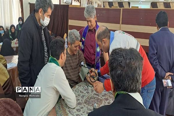 برگزاری اردوی یکروزه مربیان پیشتاز در آباده