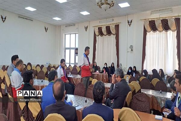 برگزاری اردوی یکروزه مربیان پیشتاز در آباده