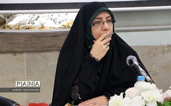 کتاب و کتاب‌خوانی یکی از مهم‌ترین نشانه‌های توسعه‌یافتگی هر کشور است