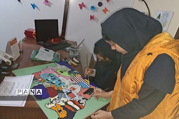 تقدیر از گروه نقاشی همگانی مدرسه نوین‌آفرین رودهن