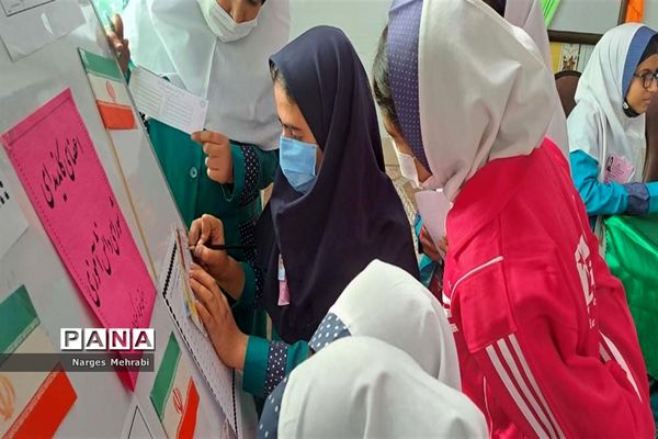 انتخابات شورای دانش‌آموزی در مدارس سورمق