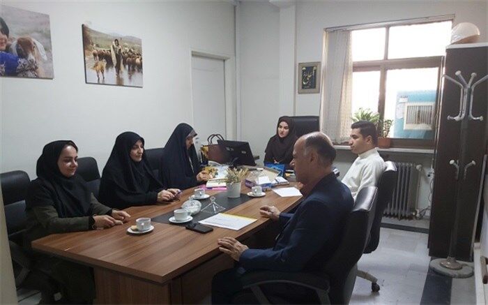 جذب و آموزش بی‌سوادان و کم‌سوادان از اهداف مهم جامعه سوادآموزی است