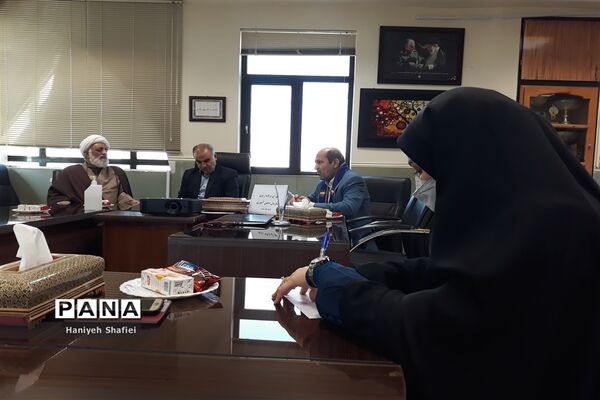برگزاری جلسه شورای برنامه‌ریزی فصل پاییز ناحیه یک شیراز